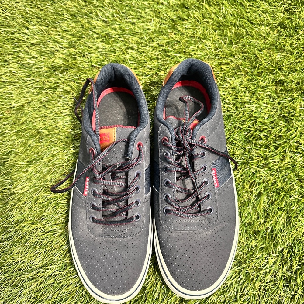 Levi's Black and Red Sneakers Classic Design